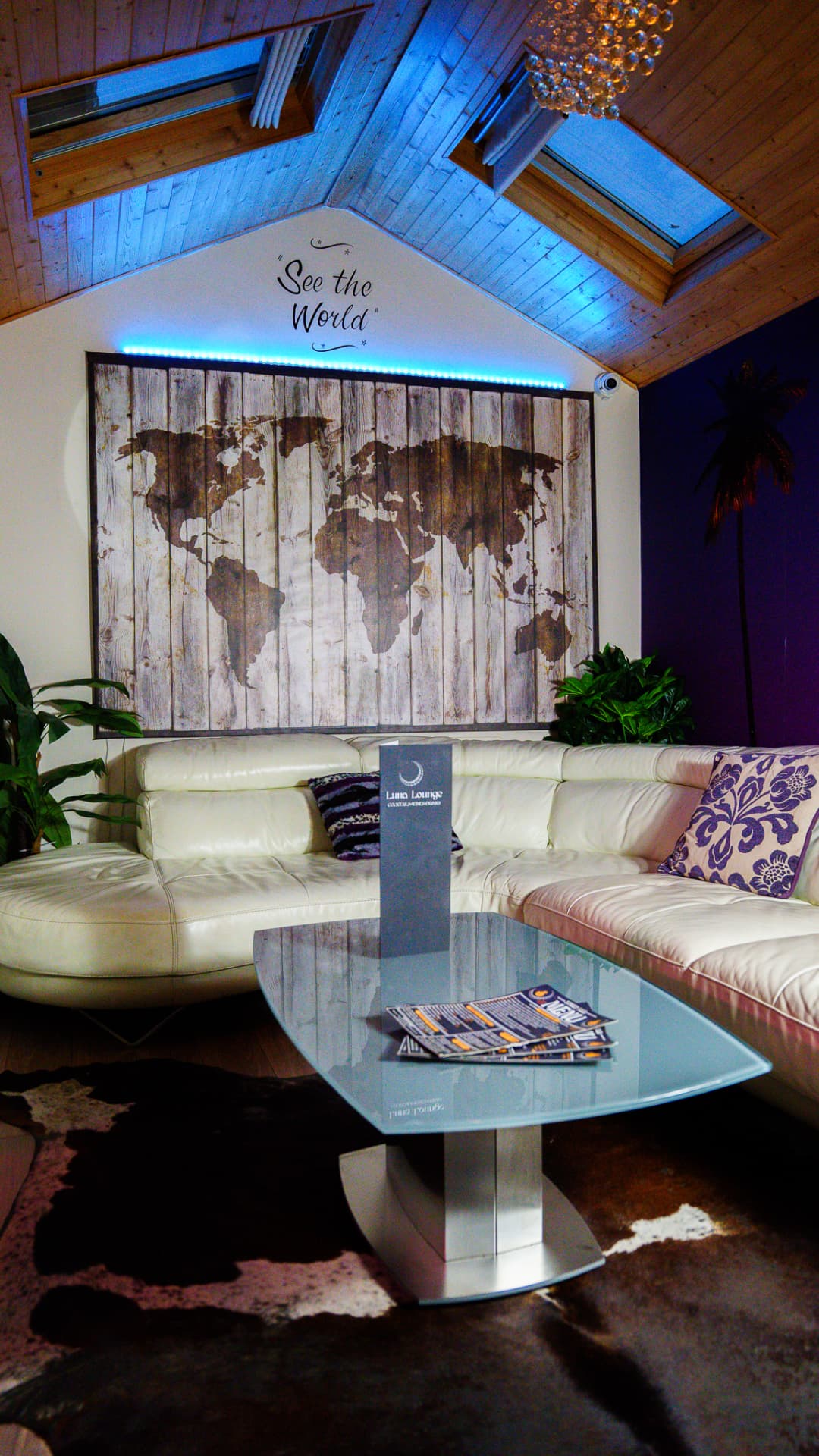 Snug Room at La Luna